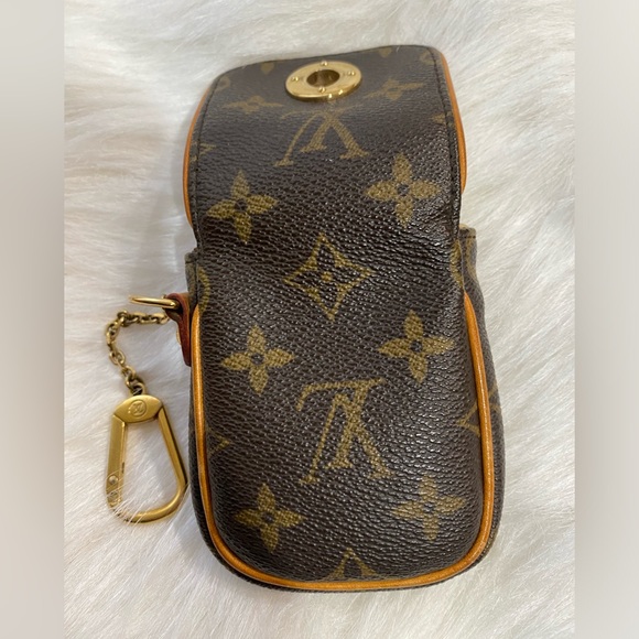 LV authentic Limited Key pouch in monogram - Picture 4 of 16